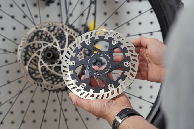 Mit neuen Komponenten bietet MAGURA 2021 weitere Optionen, um MT Scheibenbremsen in den Bereichen Performance, Ergonomie und Design auf die Bedürfnisse des Fahrers und seinen Einsatzbereich abzustimmen.