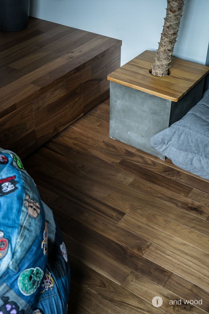 アメリカン ブラック ウォールナット フローリング 幅細 プライウッド マンション リノベ andwood アンドウッド 施工例 4