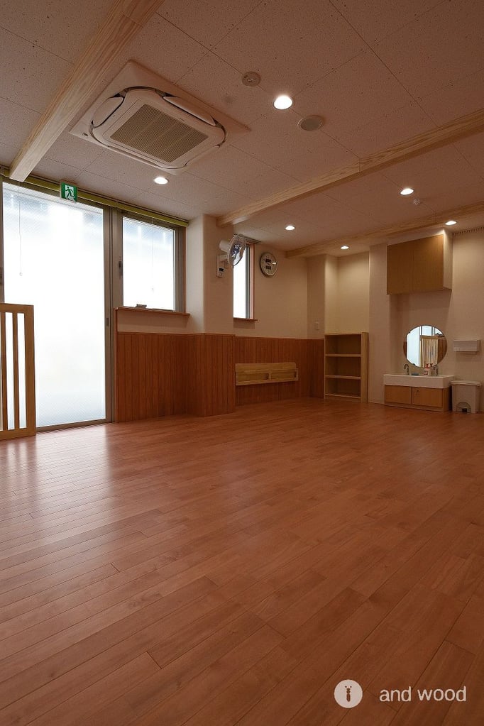 西南サクラ 床暖房 無垢 フローリング アンドウッド andwood 施工例 保育園