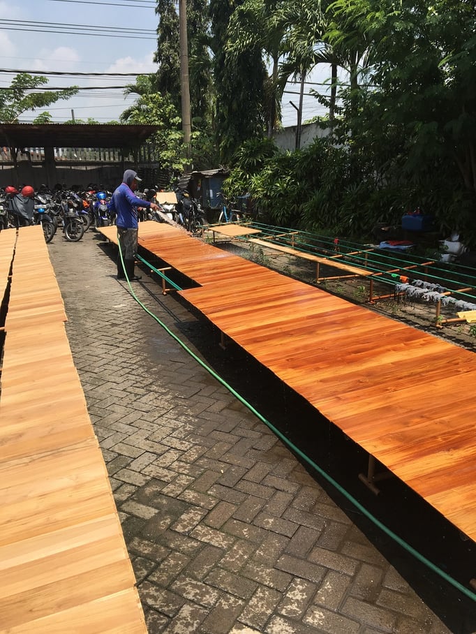 チーク 無垢フローリング 日焼け アンドウッド 新潟