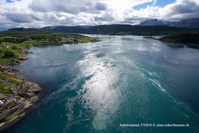  Der Saltstraumen in voller Fahrt © Robert Hansen