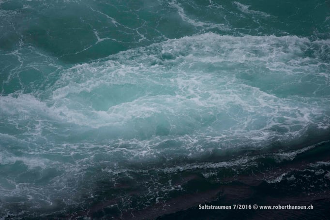  Im Kanal entstehen mächtige Wirbel © Robert Hansen