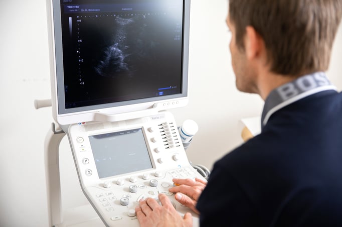 Untersuchung durch Dr. med. Martin Bühlmann, Arztpraxis Malters