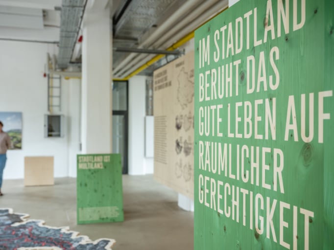 Gränz Innenausbau 02.05.2023 Apolda Abschlussausstellung der Internationalen Bauausstellung Thüringen IBA StadtLand von Thüringen lernen im Eiermannbau (Apolda) Foto Thomas Müller_3