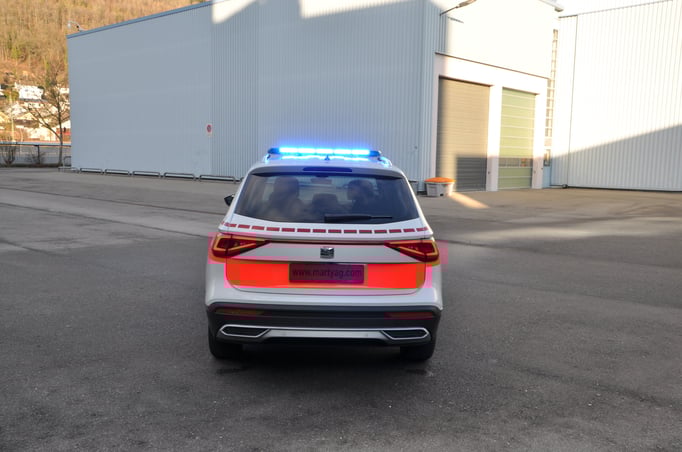 Seat Tarraco Demofahrzeug mit Standby W3 Lichtbalken