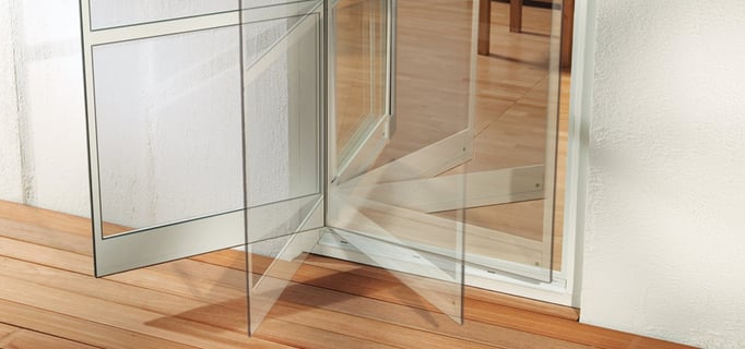 Insektenschutz für Türen                                                                  (Bildquelle: mhz)