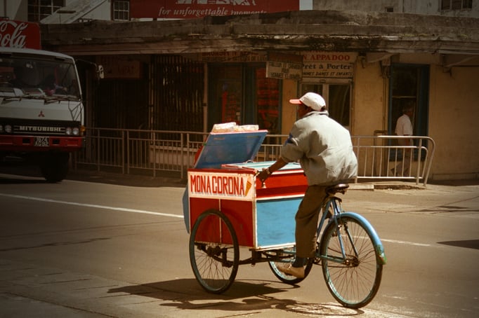 Quatre Bornes: Sur la Route