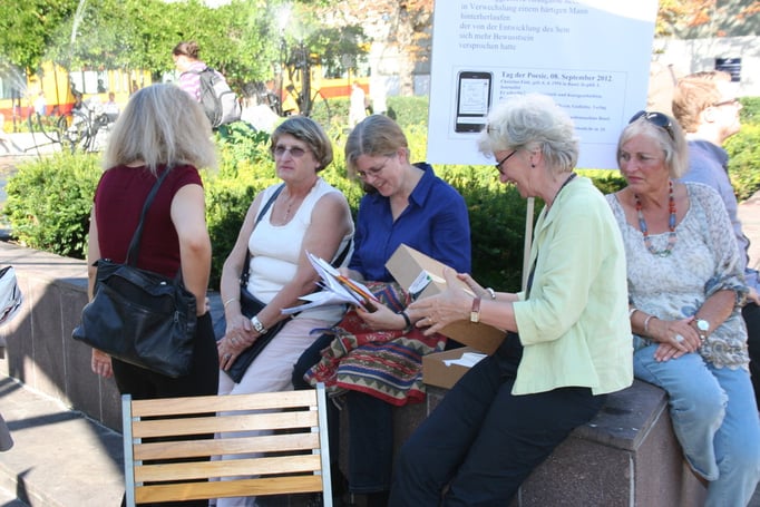 Gedichte wurden am Tag der Poesie getauscht und vorgestellt.