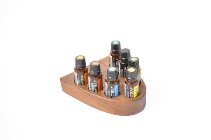 Wallnusholz Aufsteller/Display für 7 Fl. dōTERRA oil Nr.18