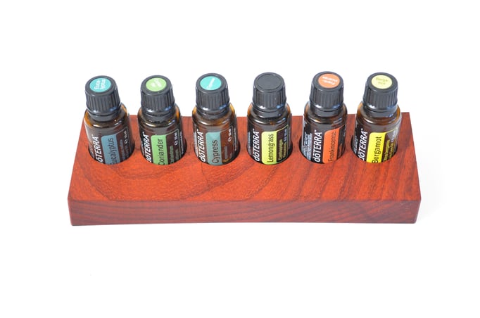 Padoukholz Aufsteller/Display für 6 Fl. dōTERRA oil Nr.6