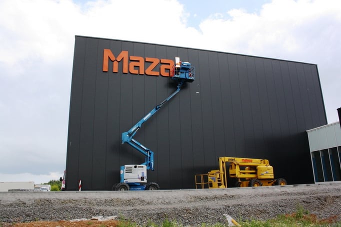 MAZAK, Leipzig | Einzelbuchstaben im Profil 1, unbeleuchtet