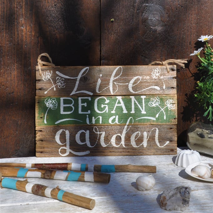 Life began in a Garden  Nr. 12 ca.  38/24cm  56.-