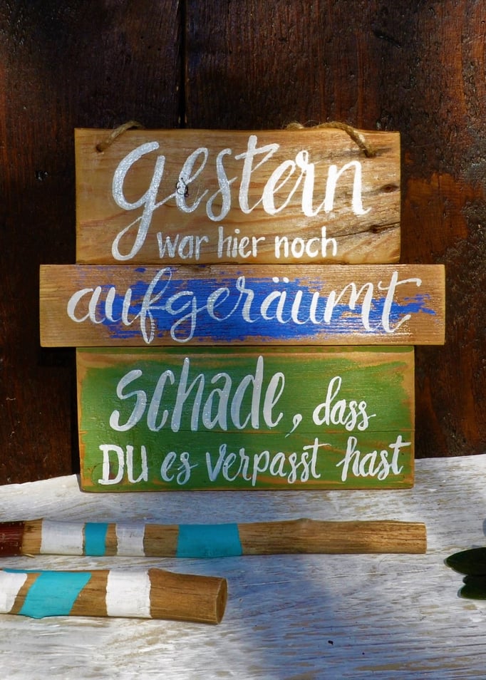 Gestern Nr. 8   ca.  21cm/24cm  Fr.  36.-