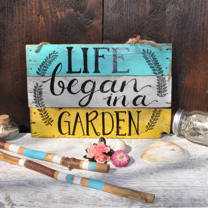 Life began in a Garden  Nr. 1  ca.  38/24cm  56.-