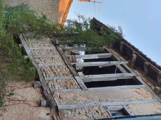Puycelsi vielles batisse ballade tarn-et-garonne quercy gites du mas d'aspech 