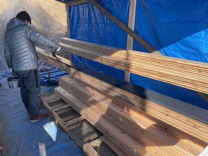 長野県　松本市　建築設計事務所　建築家　news設計室　丸山和男　店舗設計　設計監理　農家レストラン　アップルパイ工房　カフェ　よこや農園　外壁カラマツ板塗装