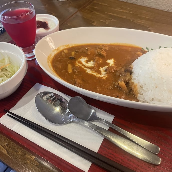 長野県　松本市　長野市　飯綱高原　建築設計事務所　建築家　news設計室　丸山和男　別荘設計　cafe中寿美　設計監理　ＬＤＫ　引渡し