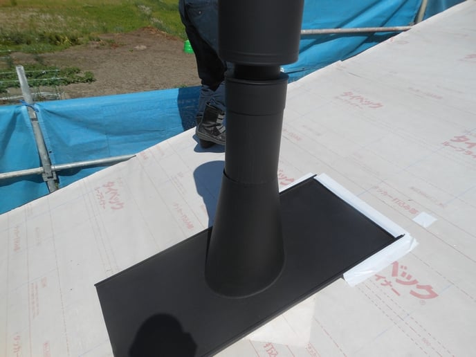 長野県　松本市　建築設計事務所　建築家　news設計室　丸山和男　住宅設計　設計監理　穂高有明の家Ⅴ　移住者の家　薪ストーブ