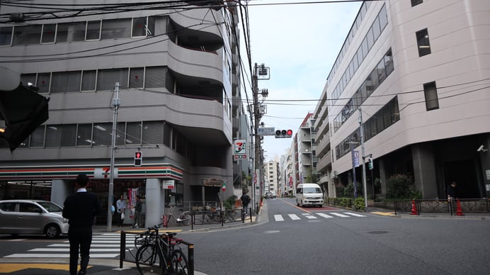 湯島二丁目交差点