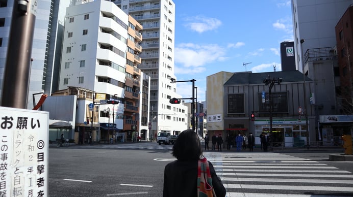 本郷三丁目交差点右折画像