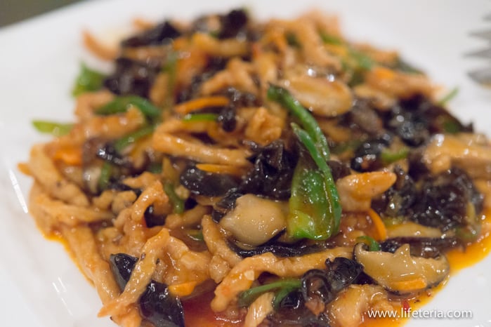 LifeTeria　四川菜　龍滕　ロンタン