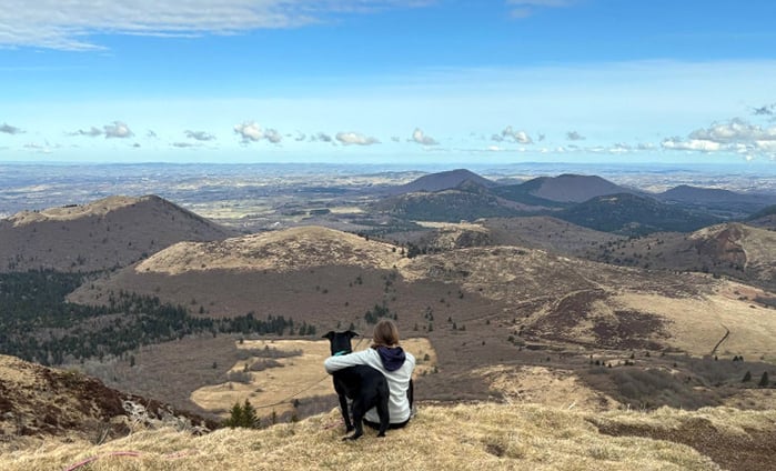 Gite Aydat - Balade dans les volcans d'Auvergne avec son chien