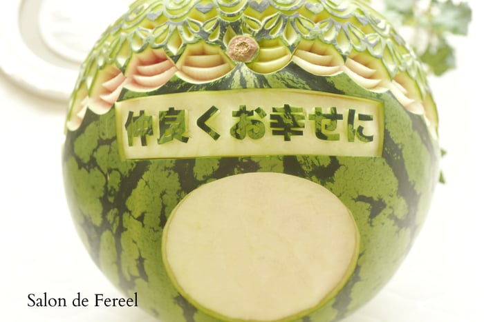 カービング　スイカ　彫刻　誕生日　結婚式　メロン　フルーツカービング　教室　大阪　薔薇　ソープカービング　　プレゼント　オーダー　フラワーケーキ　時計　ウェルカムボード　フルーツバスケット