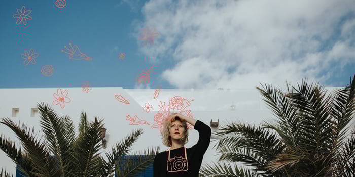 外注するべきか、自己完結するべきか、それが問題だ