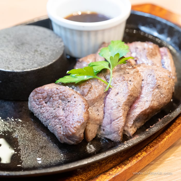 LifeTeria ブログ トマム カマロ・ステーキダイナー