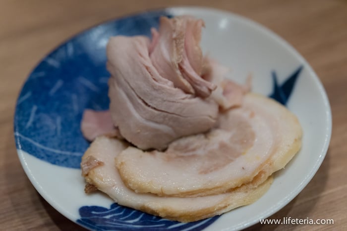 LifeTeria　ブログ　ソラノイロ　トンコツ&キノコ