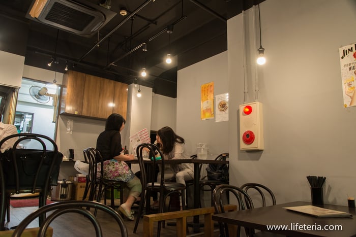 LifeTeria　ブログ　張家　日本橋店