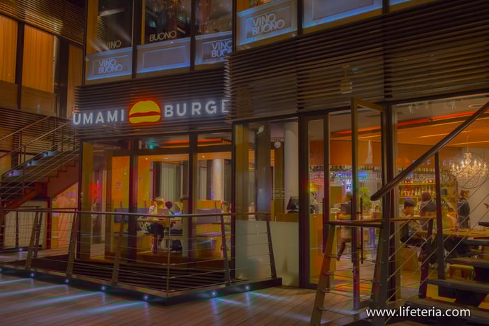 LifeTeria　ブログ　UMAMI BURGER　青山店