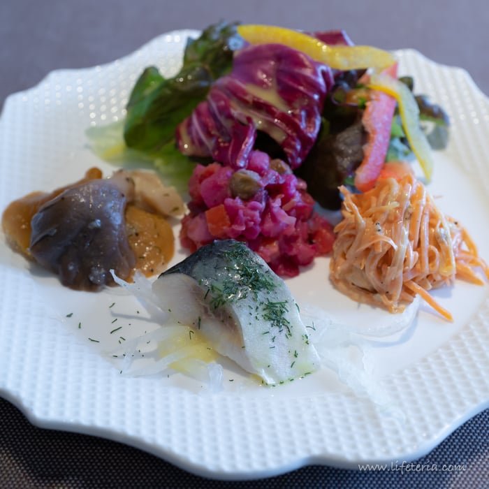 LifeTeria　ブログ　ロシア料理ロゴスキー　ROGOVSKI　銀座