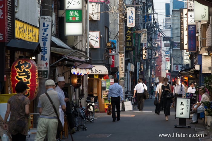 LifeTeria　鳥小屋