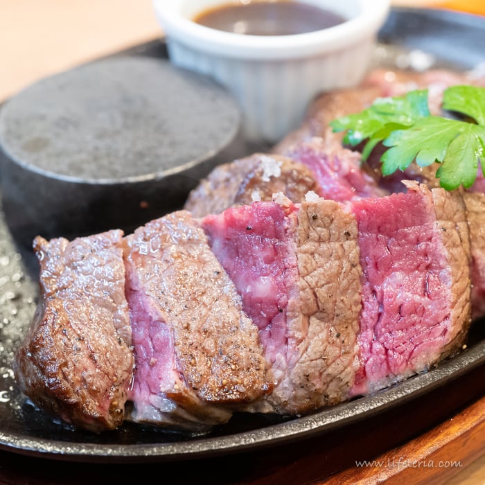 LifeTeria ブログ トマム カマロ・ステーキダイナー