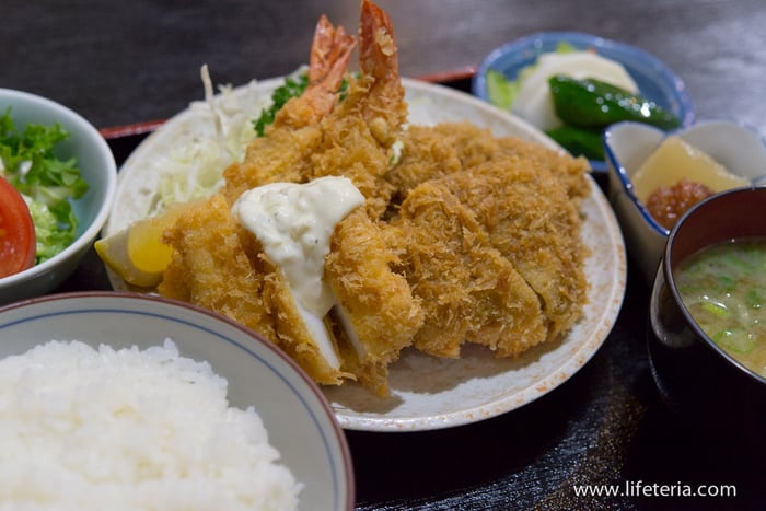 LifeTeria　ハチロー