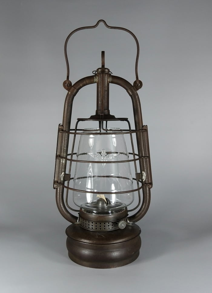 'Schwalbenlaterne' by Georg Müller