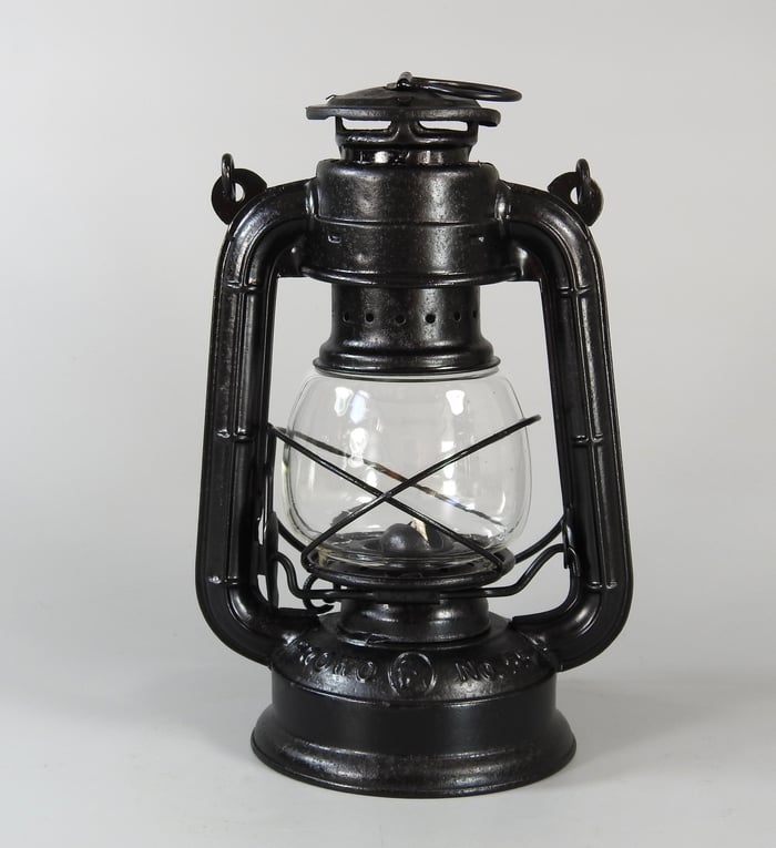 FROWO Nr. 55 Kerosene Lantern