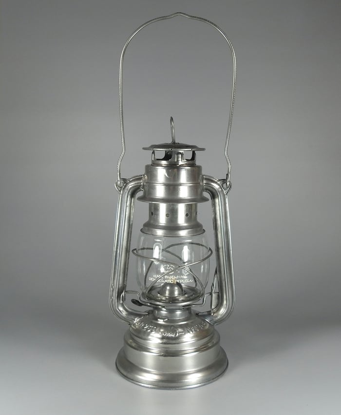 BAT 259 - FREUNDSCHAFTSLATERNE ("FRIENDSHIP LANTERN")