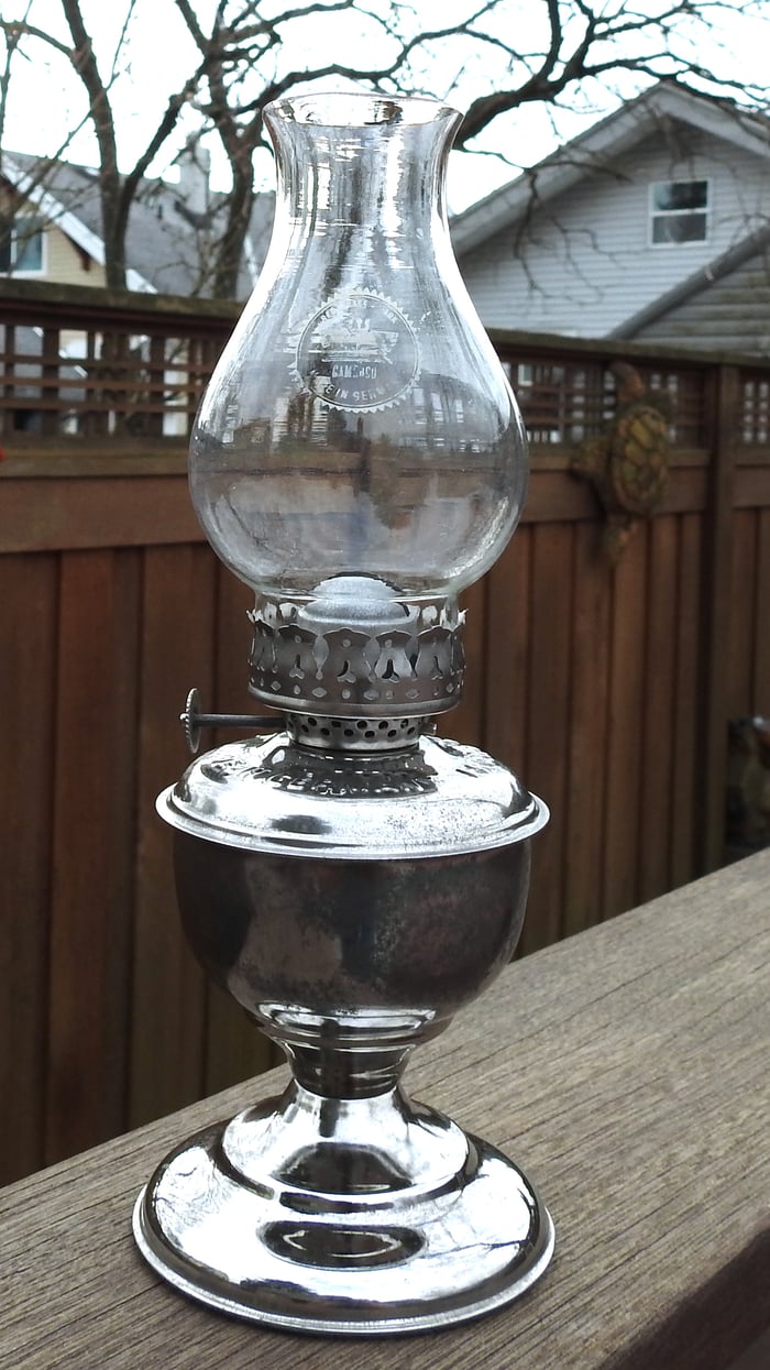 FROWO Nr. 877 with CAMERCO GLASS CHIMNEY * Carl Meyer & Co.