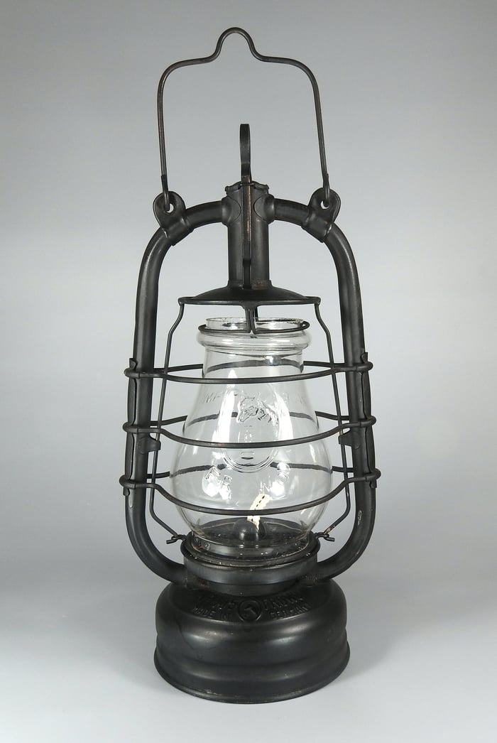 FROLICH & WOLTER - FROWO Nr. 105 with rare 'Hund' globe