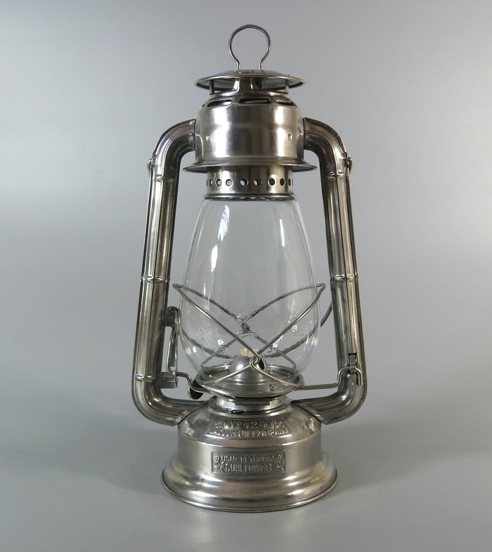 VACUUM OIL COMPANY*Nr. 124*Sunflower Logo. Made by Hasag and is the model Nr. 51