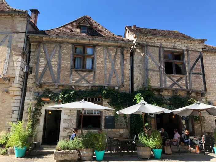 トゥールーズ発サンシルラポピー フランスの美しい村プライベートツアー