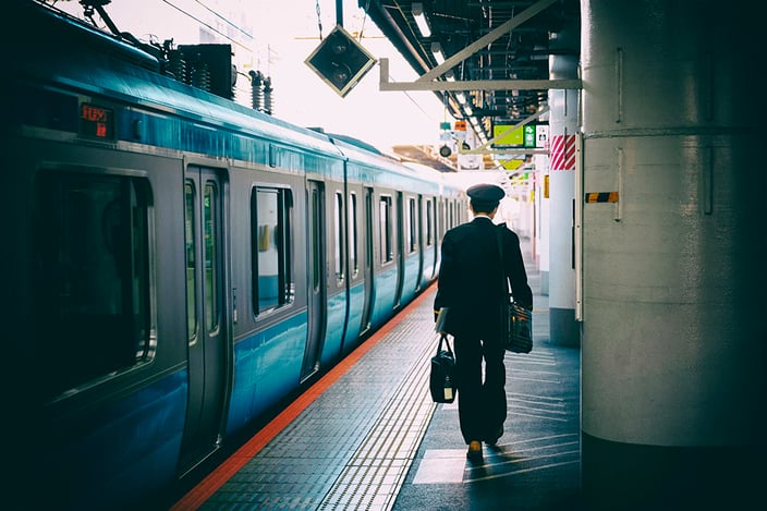 マルチクリエイターYORIYASUによるブログ紹介用画像