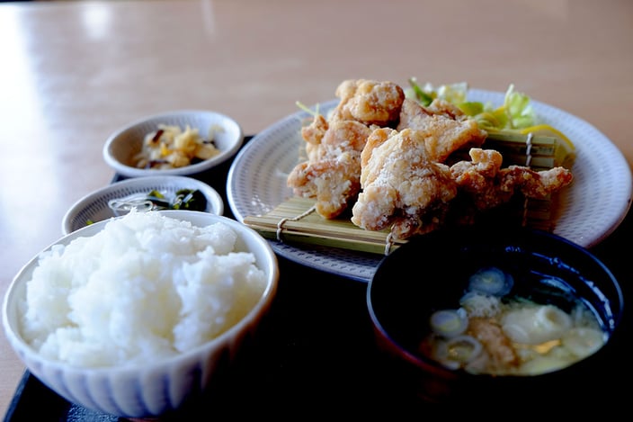 マルチクリエイターYORIYASUによるブログ紹介用画像