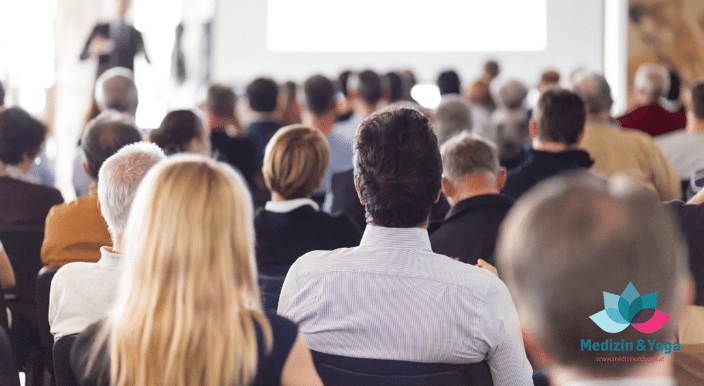 Yoga-Vorträge und Workshops mit Dr. Marion Reinitzhuber