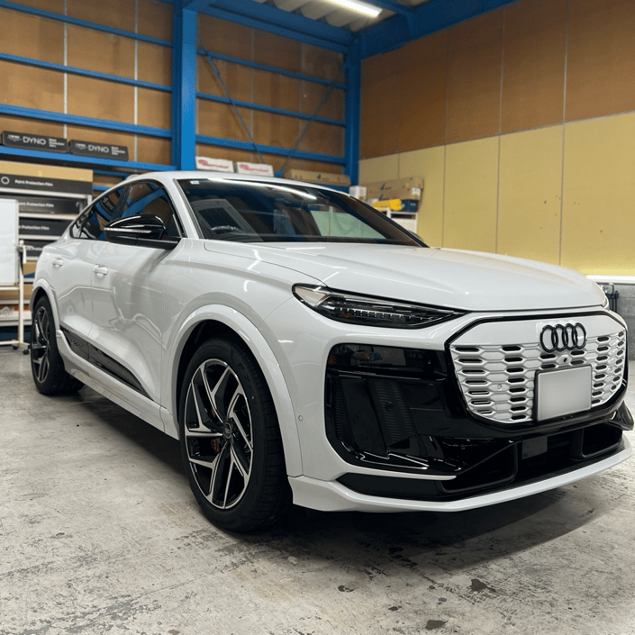 Audi SQ6 Sportback e-tron　カーフィルム施工　プロテクションフィルム施工　新潟