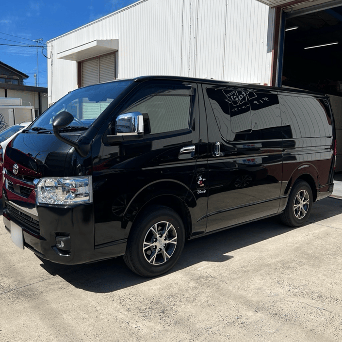 トヨタ　ハイエース　カーフィルム施工　WINCOS Premium HCD-03G IR-85HD リアサイド