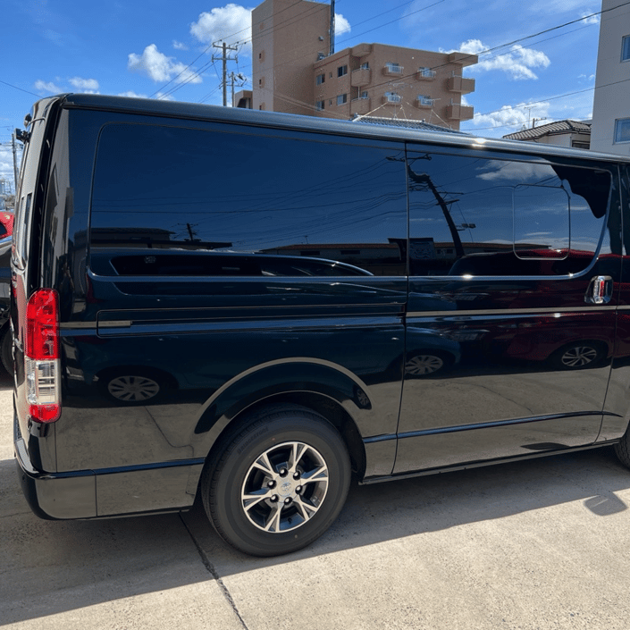 トヨタ　ハイエース　カーフィルム施工　WINCOS Premium HCD-03G　IR-85HD　運転席側