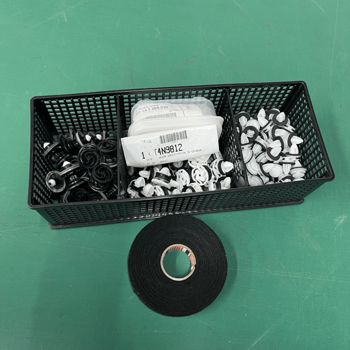 VOLVO V50　カーフィルム施工　WINCOS　新潟　常備しているリテーナー